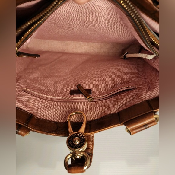 Dooney&Bourke Genuine Italian Leather Croc Embossed Pembrook AmelieTote Handbag - Picture 14 of 15